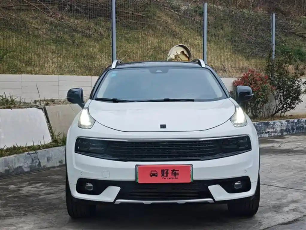 Lynk & Co 01 EM-P 2018 1.5T PHEV Jin Pro China V фото 2