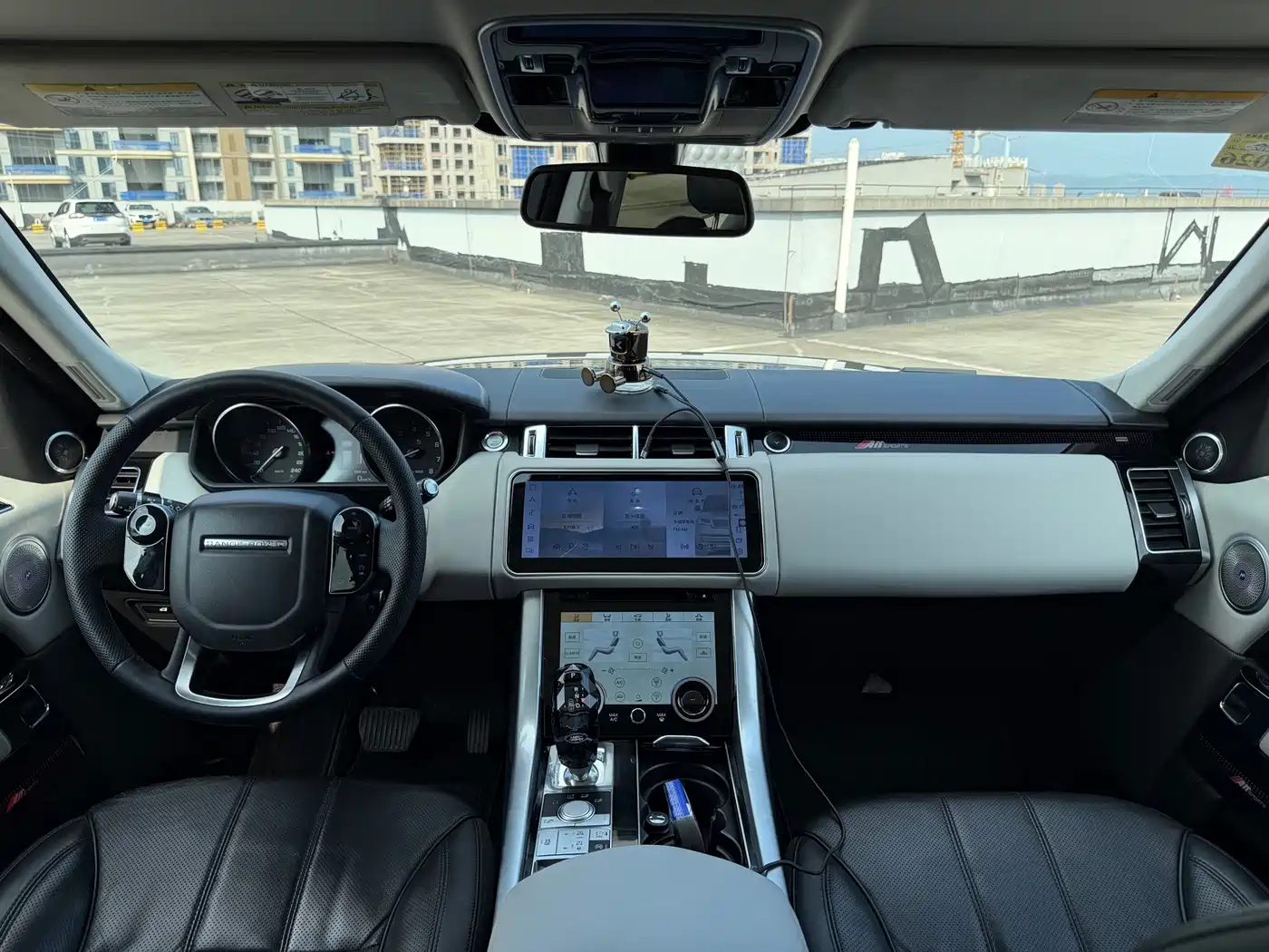 Land Rover Range Rover Sport 2015 3.0 SC V6 HSE фото 9