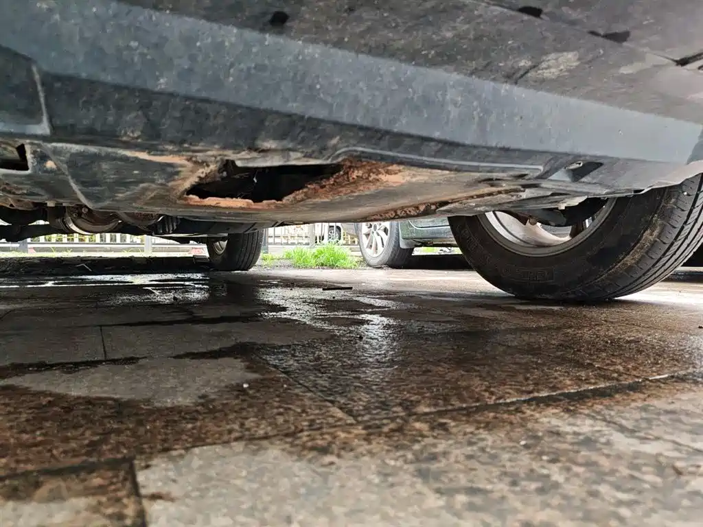 Haval M6 2021 PLUS 1.5T DCT Elite Smart Connect фото 23