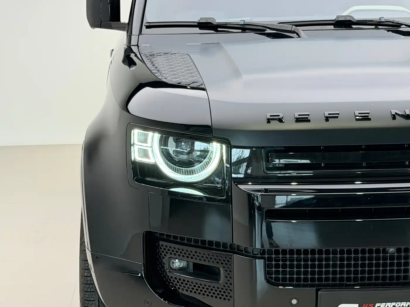 Land Rover Defender 2021 90 P400 X-DYNAMIC S фото 9