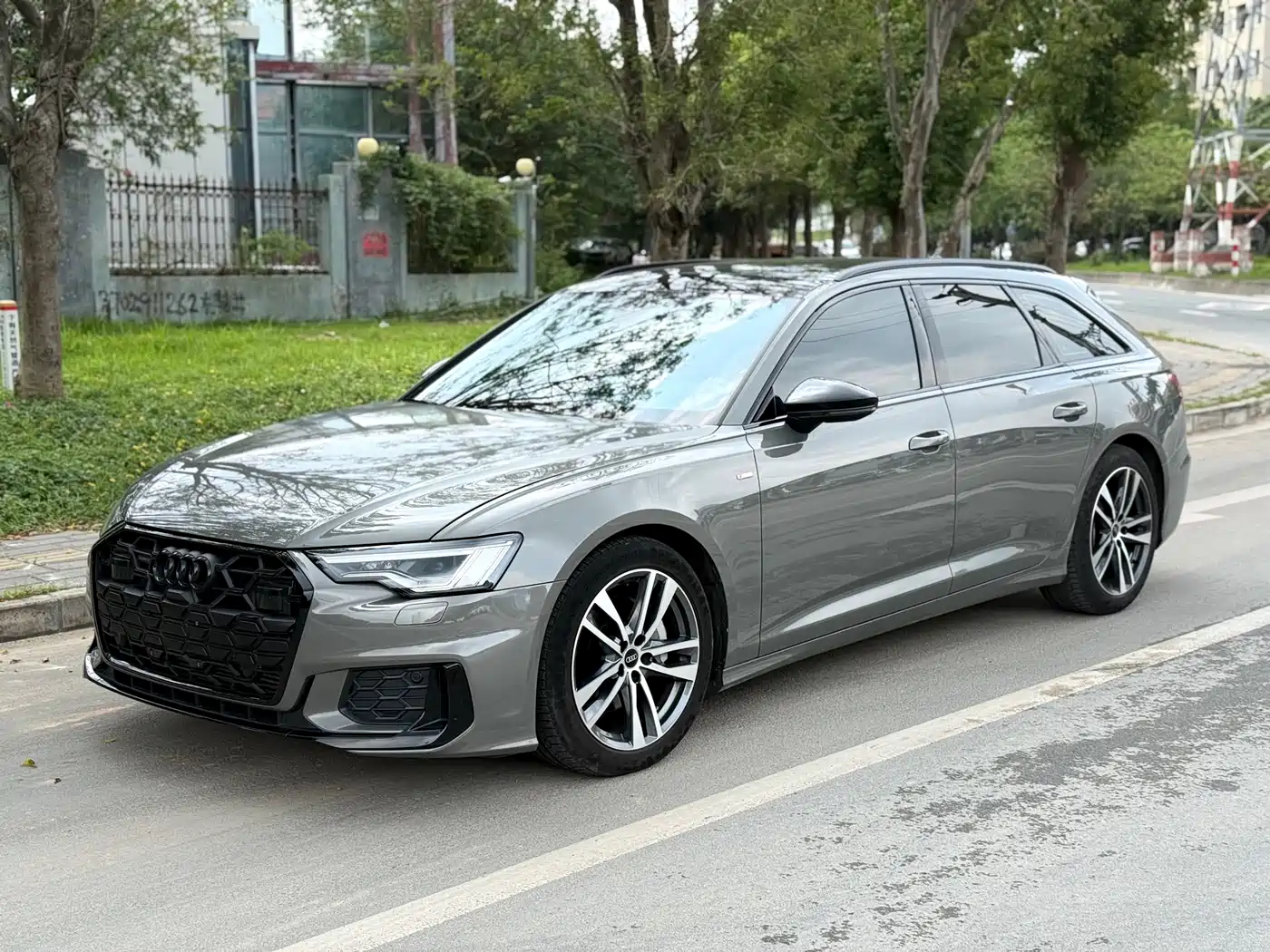 Audi A6 (Import) 2024 Avant Pioneer 45 TFSI Premium Dynamic