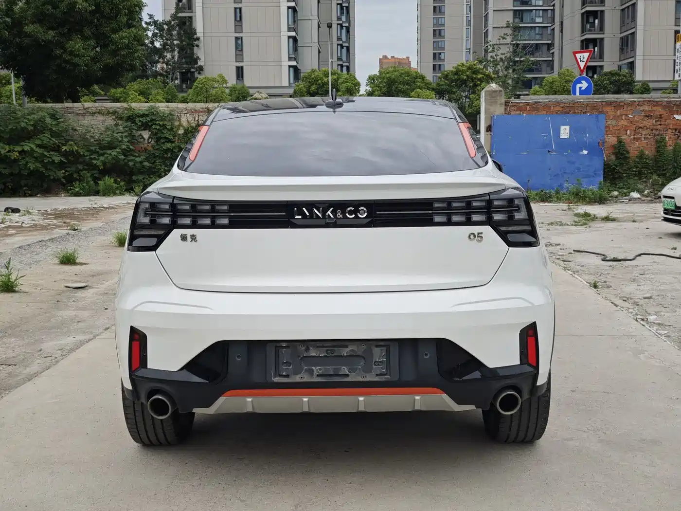 Lynk & Co 05 2020 2.0TD 2WD Shine Plus фото 17