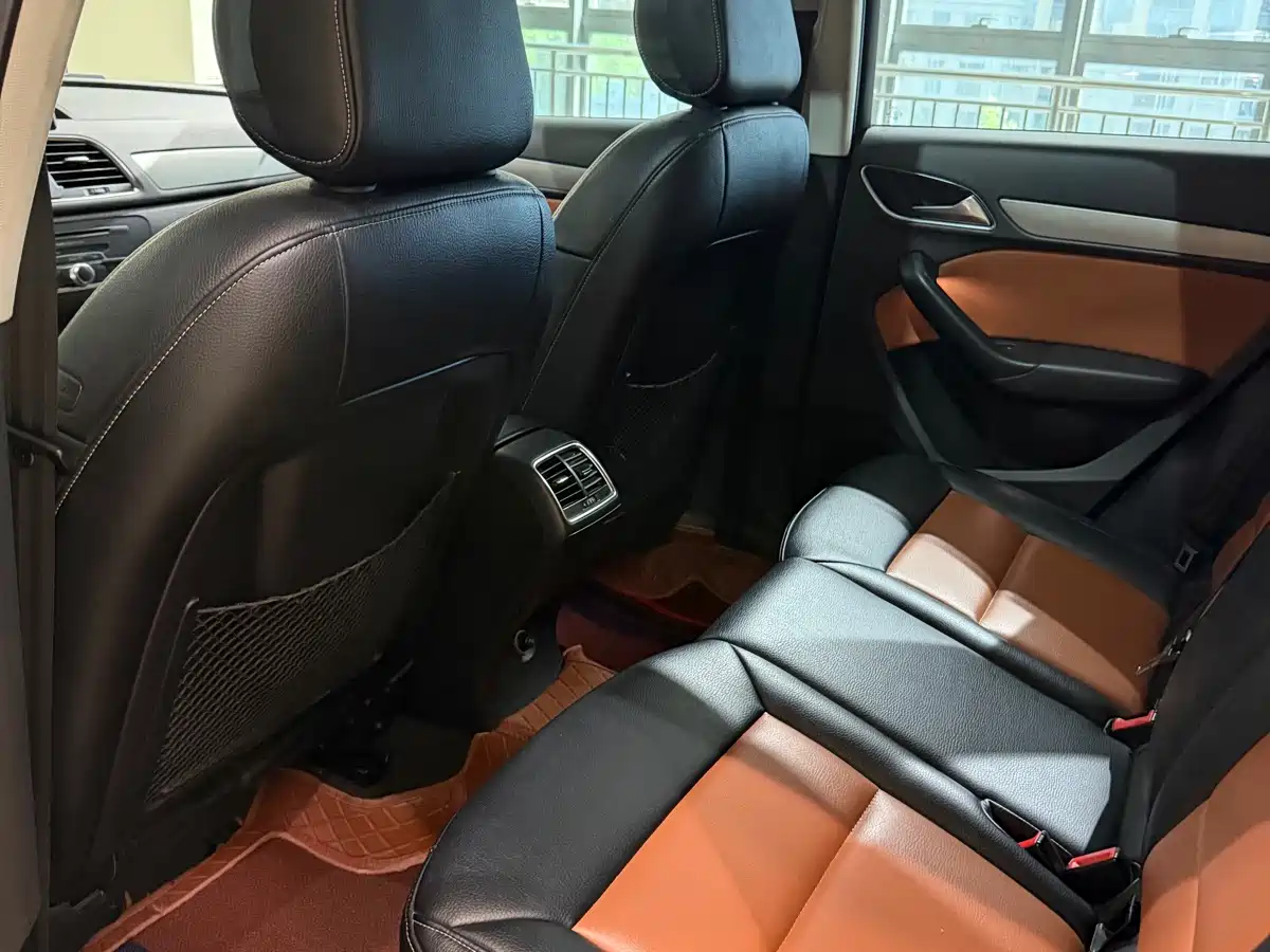Audi Q3 2013 35 TFSI Progressive фото 12
