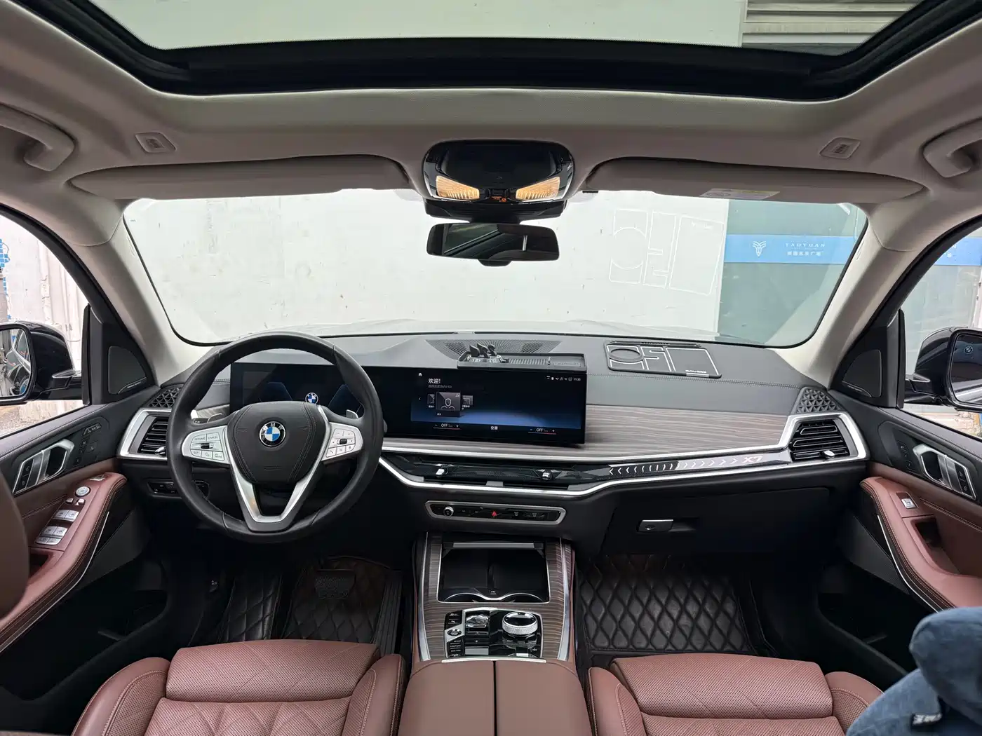 BMW X7 2023 xDrive40i Leading Luxury Package фото 5