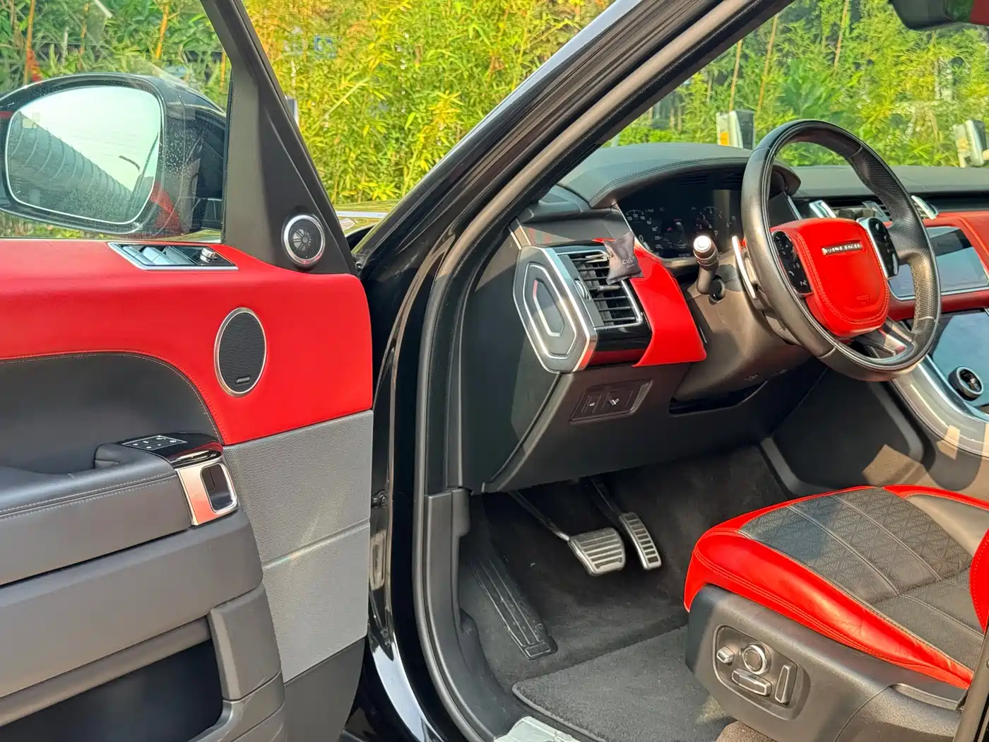 Land Rover Range Rover Sport 2018 3.0 SC V6 Fashion Genesis DYNAMIC фото 4