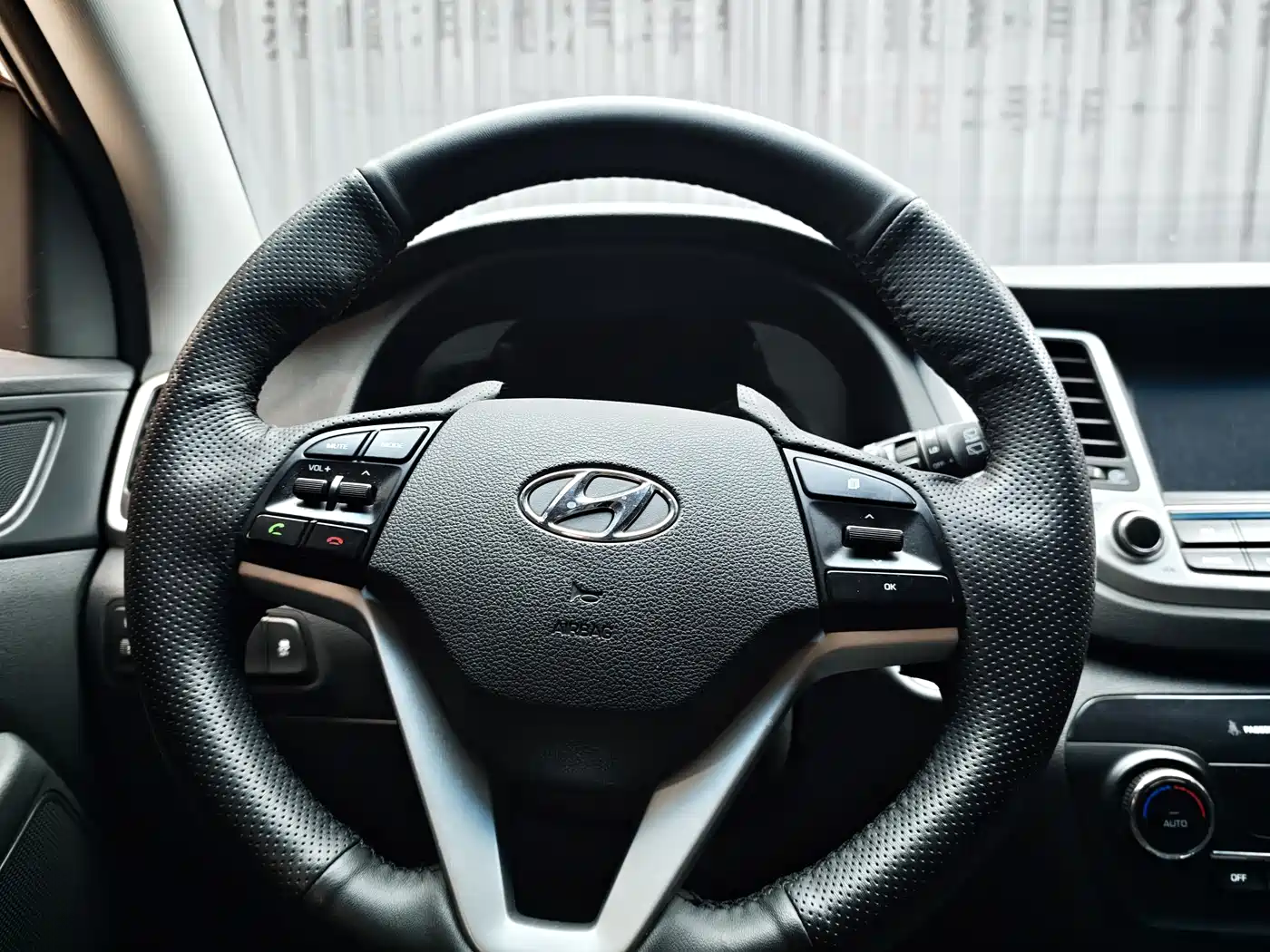Hyundai Tucson 2015 1.6T Dual Clutch 2WD Smart фото 10