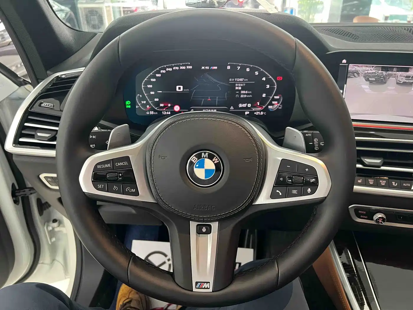 BMW X5 (Import) 2019 xDrive40i Exclusive M Sport Package фото 7