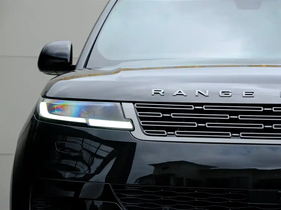 Land Rover Range Rover Sport 2026 2025 360PS S