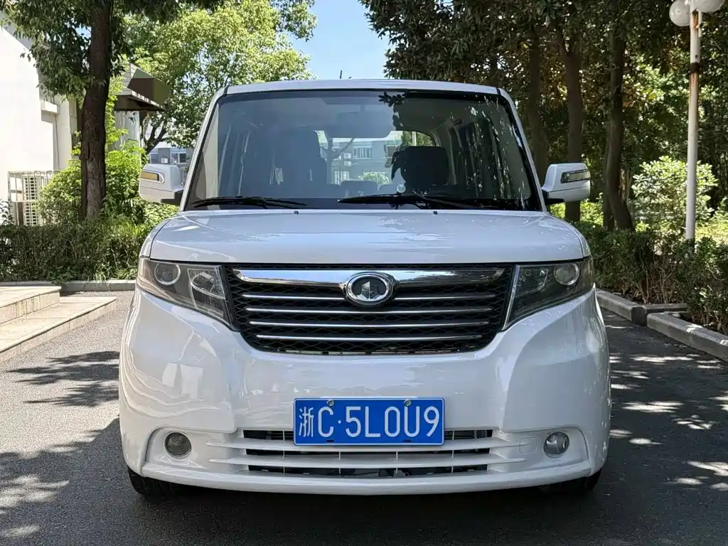 Great Wall Cool Bear 2010 2010 1.5L Automatic Luxury