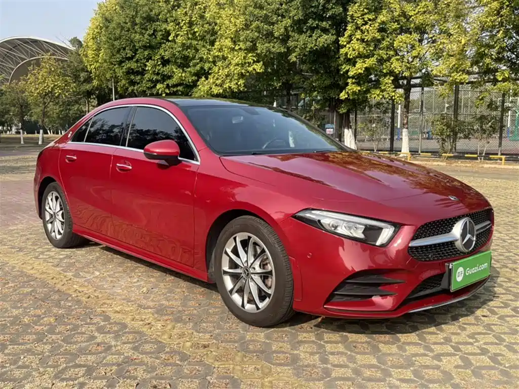 Mercedes-Benz A-Class 2020 Facelift A 200 L Sport Sedan Dynamic фото 22