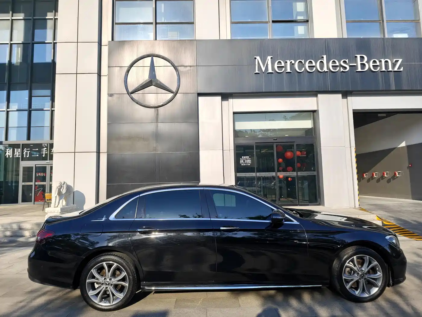 Mercedes-Benz E-Class 2022 Model Facelift III E 300 L Sport Fashion фото 23
