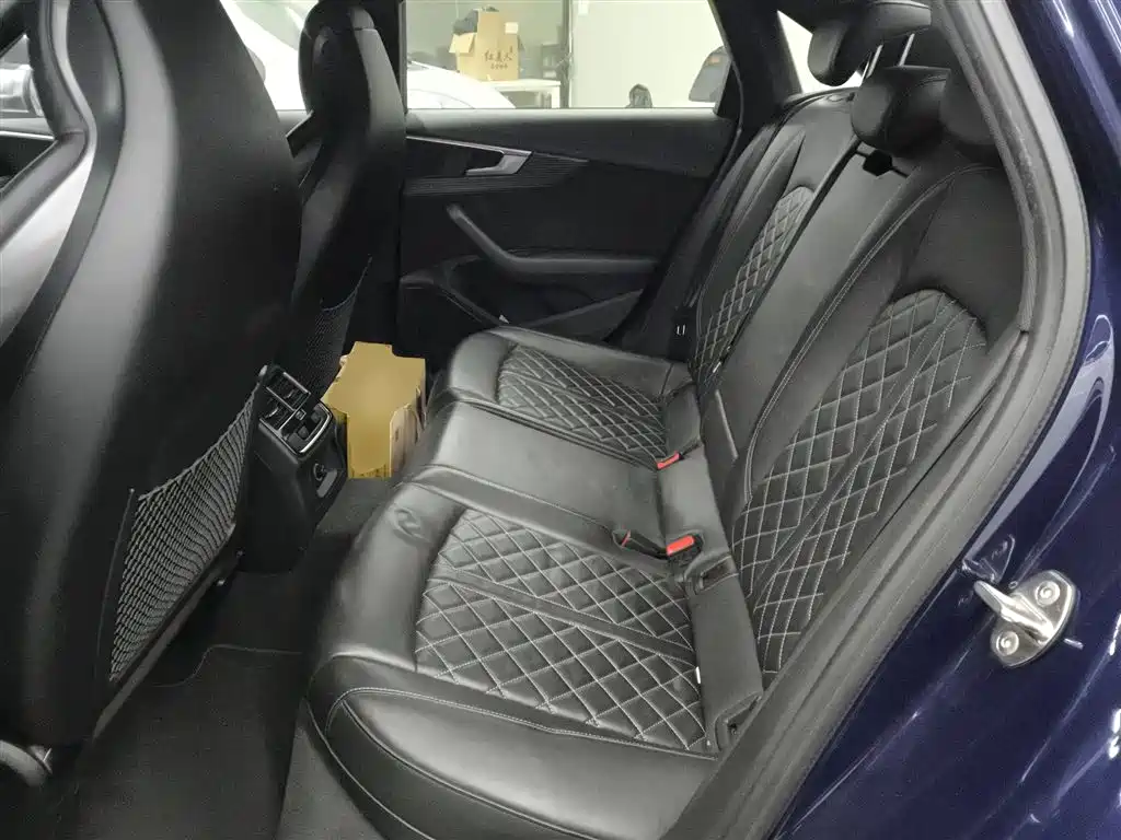 Audi S4 2018 S4 3.0TFSI фото 17