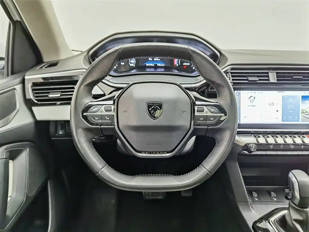 Peugeot 408 2022 1.6T Dream Chaser Edition фото 11