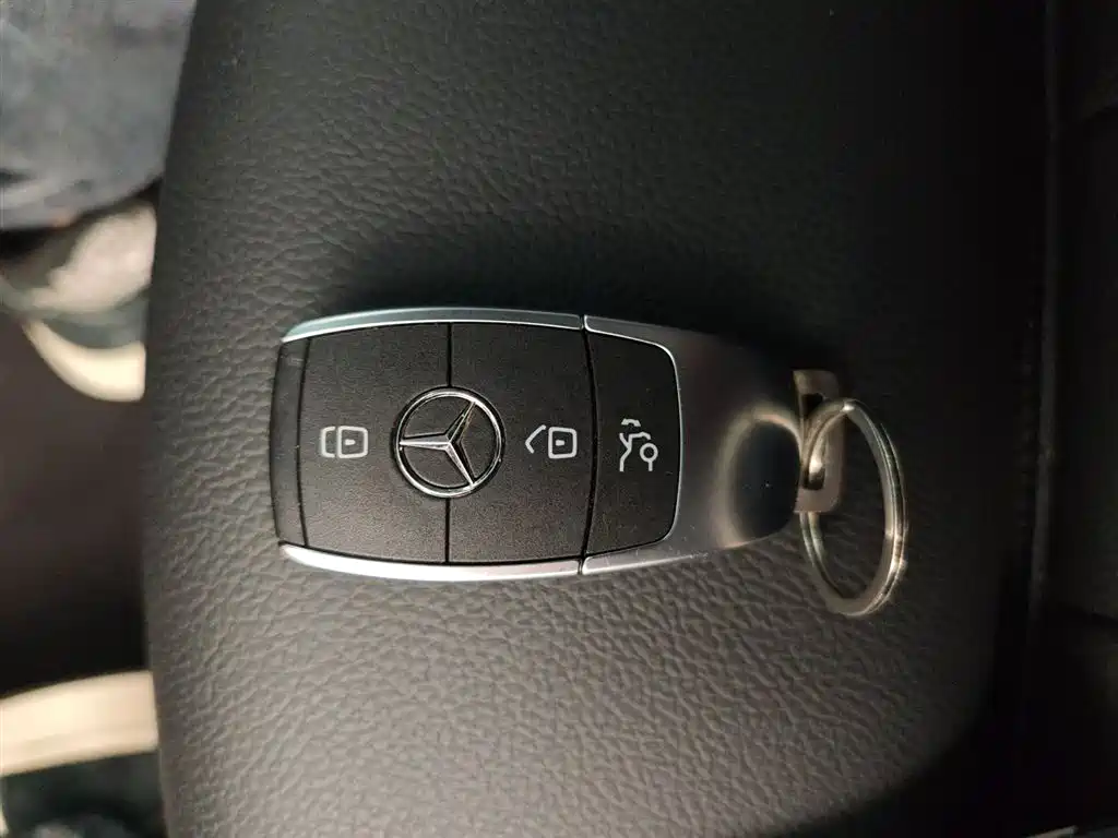 Mercedes-Benz A-Class 2020 Facelift A 200 L Sport Sedan Dynamic фото 11