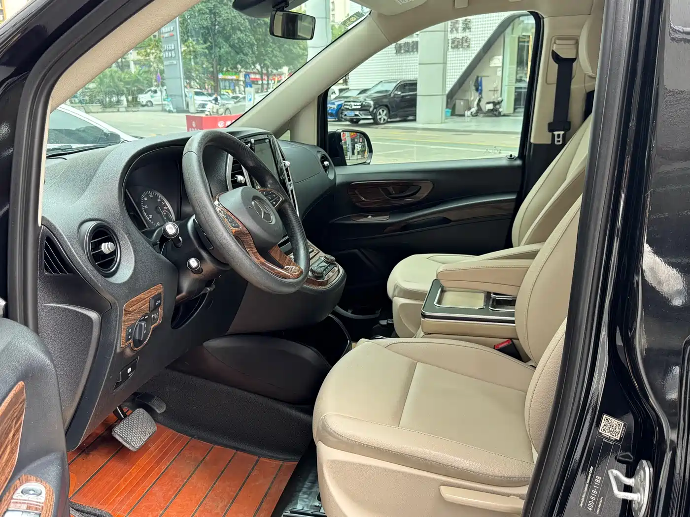 Mercedes-Benz Vito 2018 2.0T Elite Edition 7-Seater China V фото 7