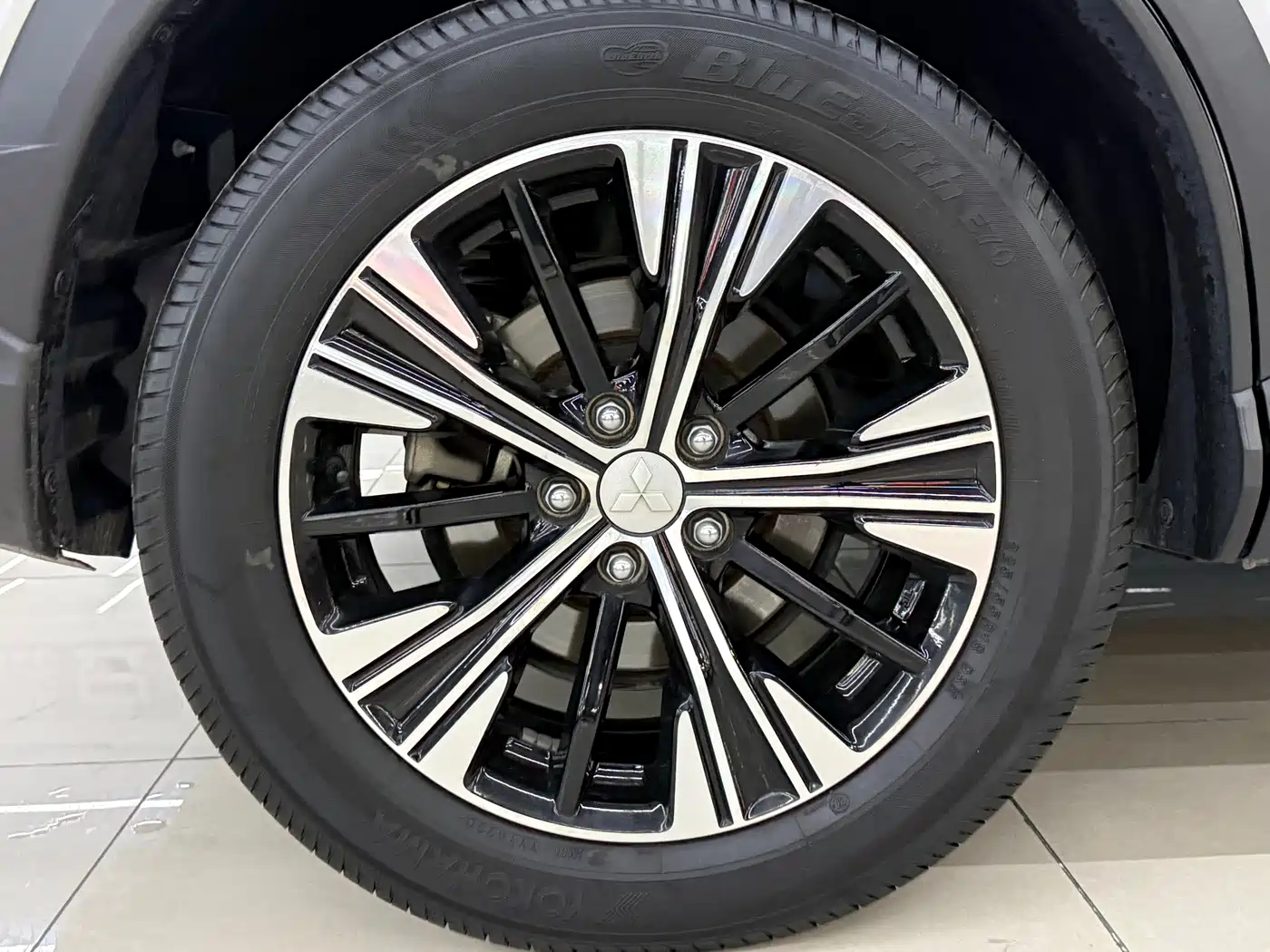 Mitsubishi Eclipse Cross 2021 1.5T CVT 4WD Passion Edition фото 21