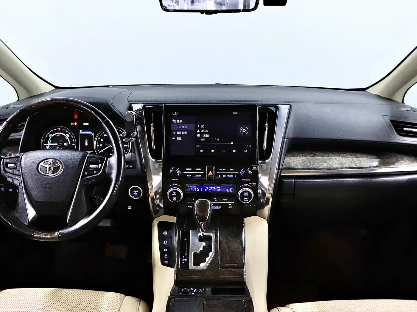 Toyota Vellfire 2020 Twin Engine 2.5L HV Premium Edition фото 20