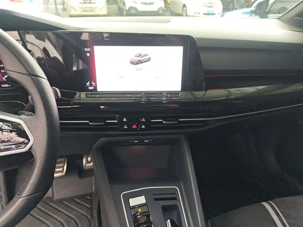 Volkswagen Golf 2023 Facelift 280TSI DSG R-Line Lite фото 13