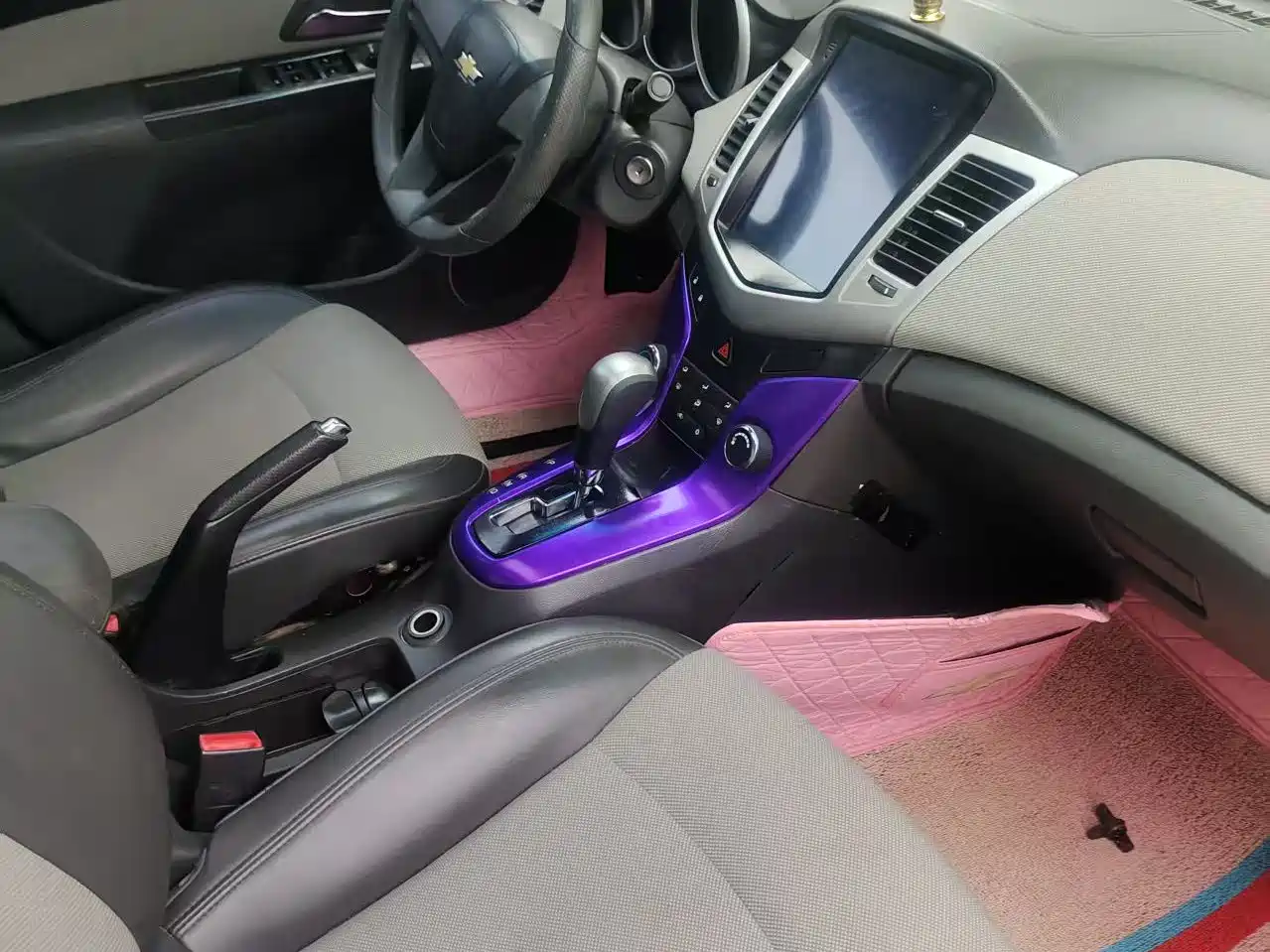 Chevrolet Cruze 2013 Model 1.8L SE AT фото 3