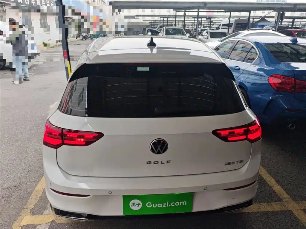 Volkswagen Golf 2023 Facelift 280TSI DSG R-Line Lite фото 6