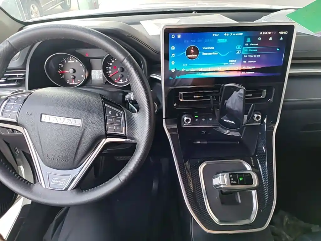 Haval M6 2024 2023 PLUS 1.5T DCT Luxury Smart Connect