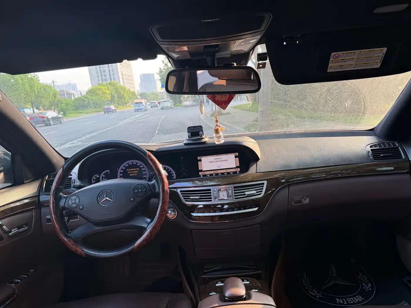 Mercedes-Benz S-Class 2012 S 300 L Luxury Grand Edition фото 7