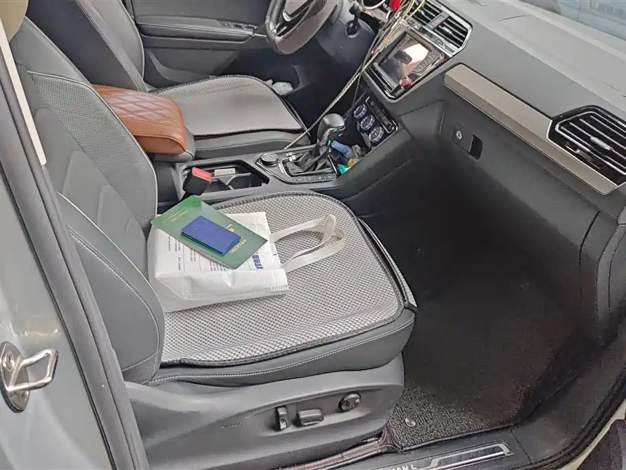 Volkswagen Tiguan L 2017 380TSI Automatic 4WD Flagship Edition фото 8