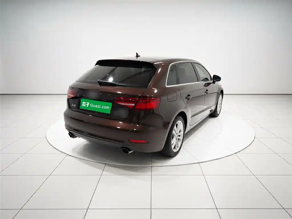 Audi A3 2018 30th Anniversary Sportback 35 TFSI Progressive фото 5