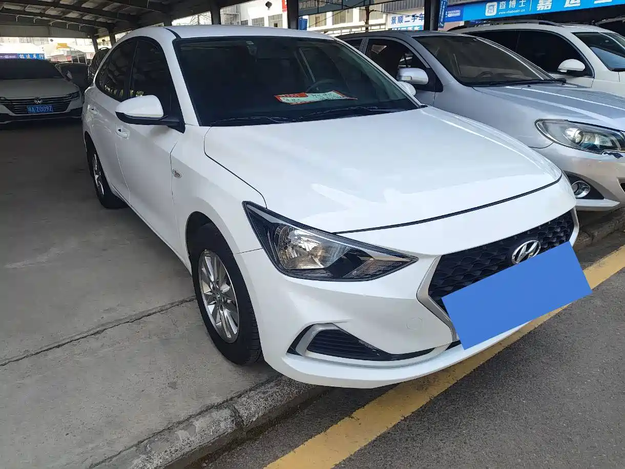 Hyundai Elantra 2020 1.6L Auto GLS Value Edition фото 2