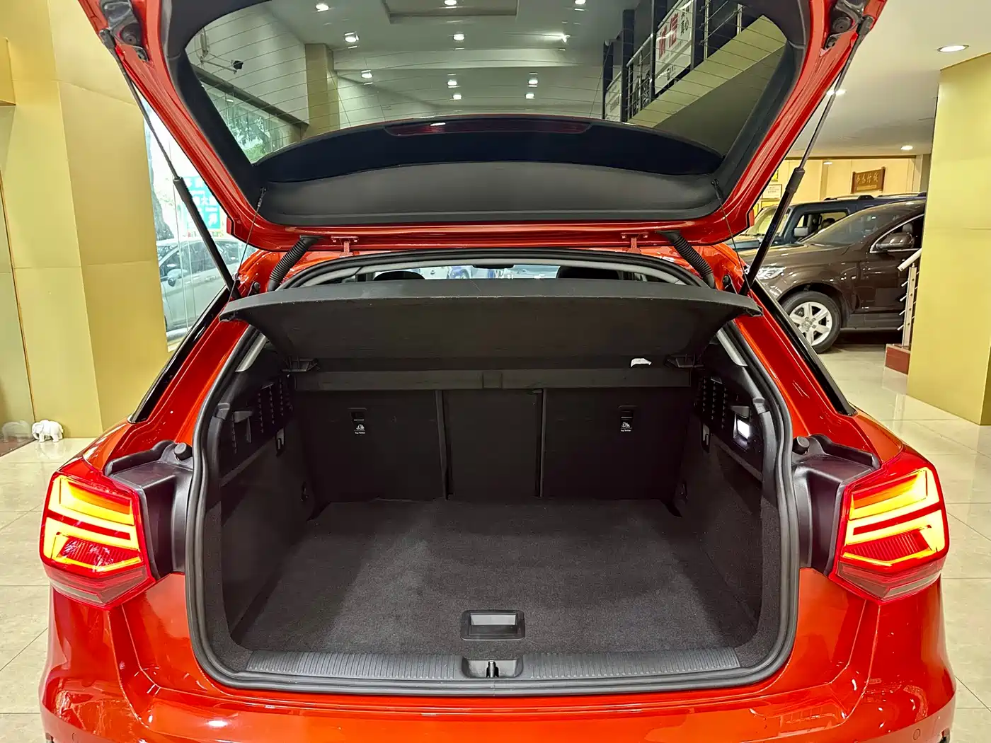 Audi Q2L 2018 35 TFSI Launch Exclusive Edition China VI фото 18