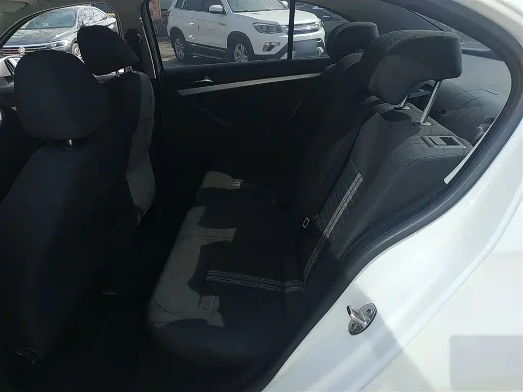 Volkswagen Lavida 2019 Lavida Start 1.5L Auto Trend (China VI) фото 13