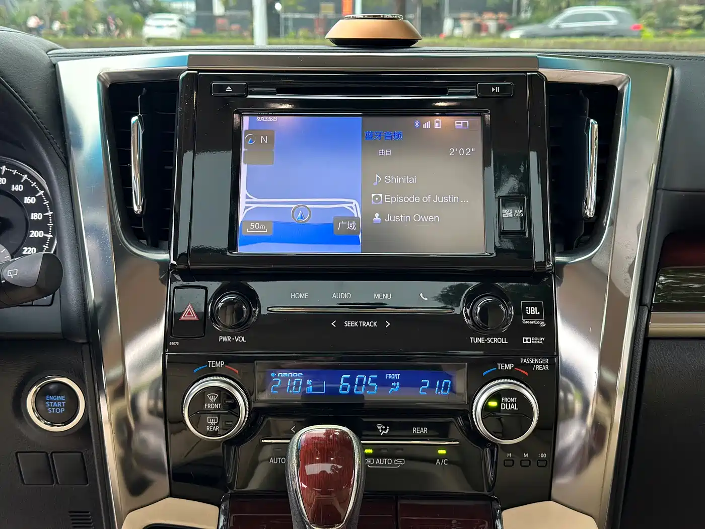 Toyota Alphard 2015 3.5L Luxury Edition фото 8