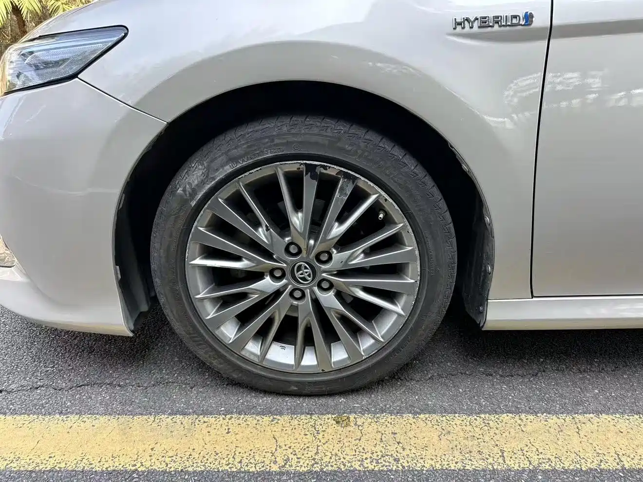 Toyota Camry 2018 Hybrid 2.5HG Luxury Edition фото 20