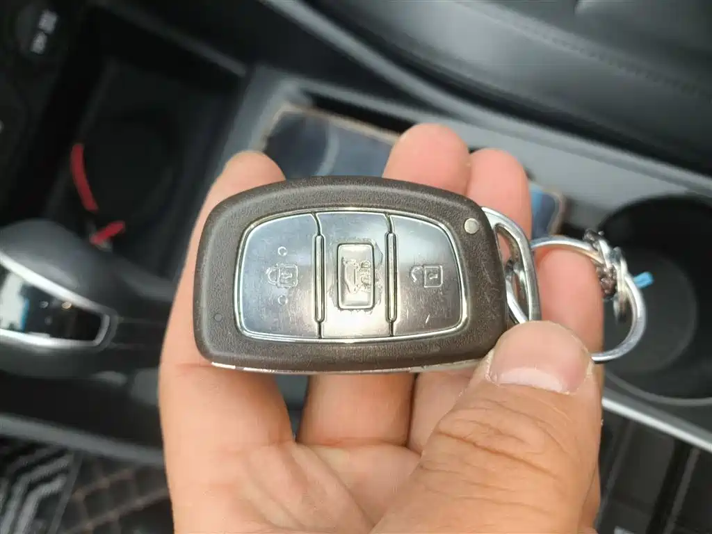 Hyundai Tucson 2015 1.6T Dual Clutch 2WD Smart фото 17