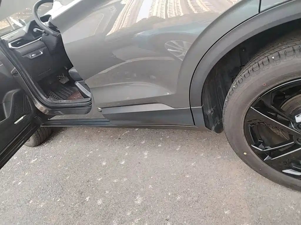 Geely Coolray 2025 2025 Bin Yue L 1.5TD DCT Starlight