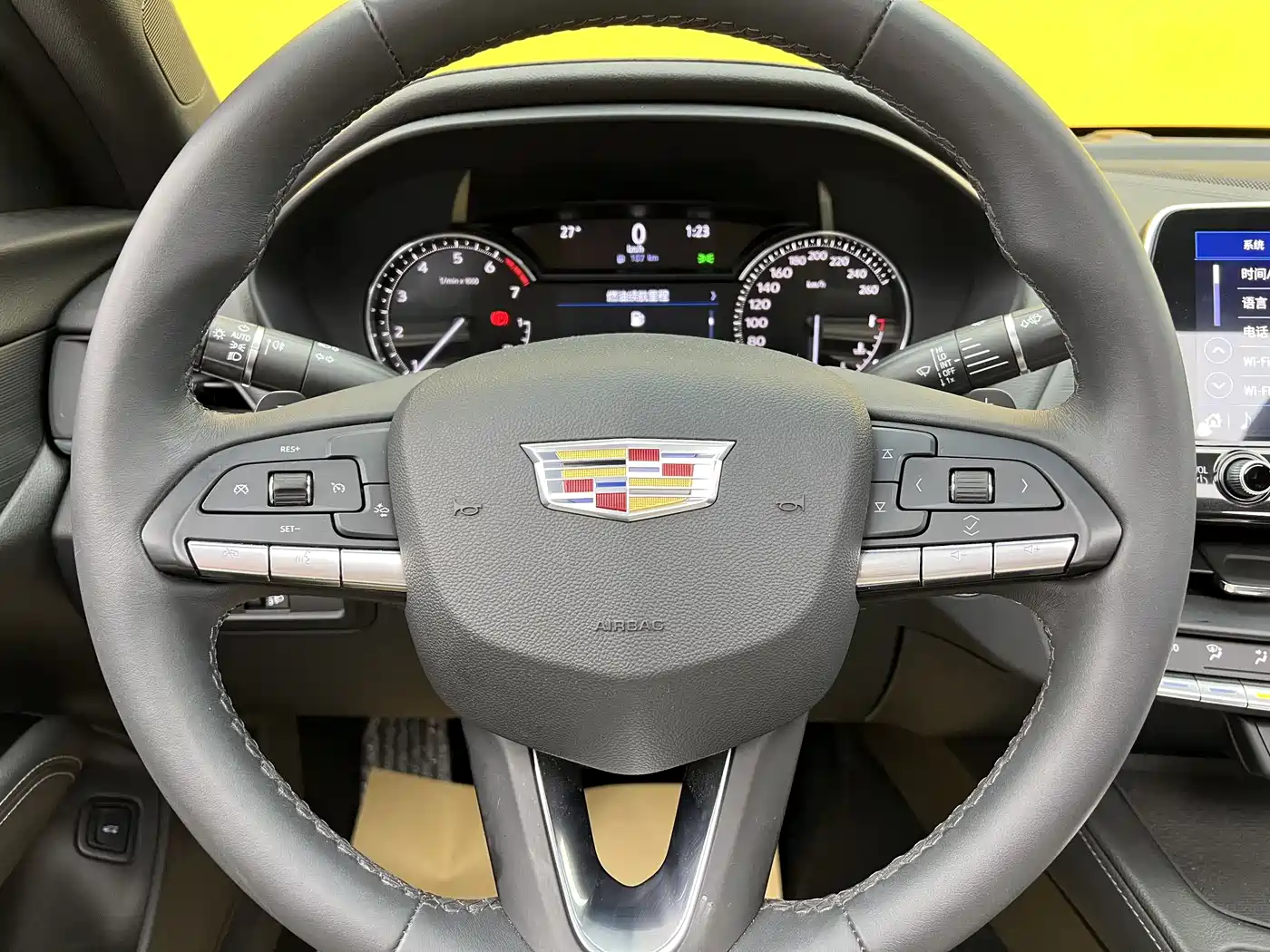 Cadillac CT4 2023 2022 28T Fashion Style