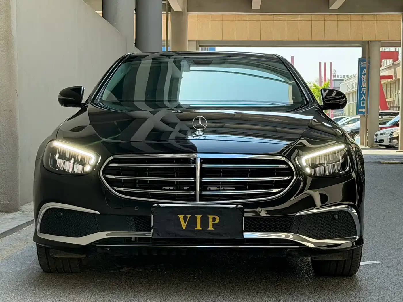 Mercedes-Benz E-Class 2023 E 300 L Luxury фото 2