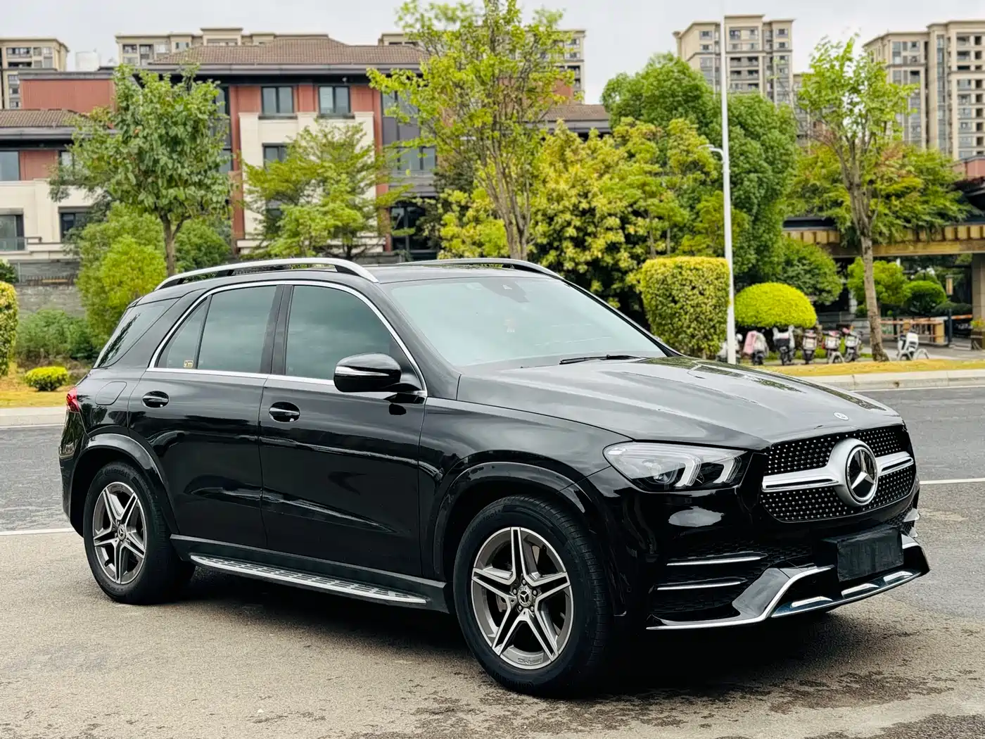 Mercedes-Benz GLE 2022 Facelift GLE 450 4MATIC Sport фото 3