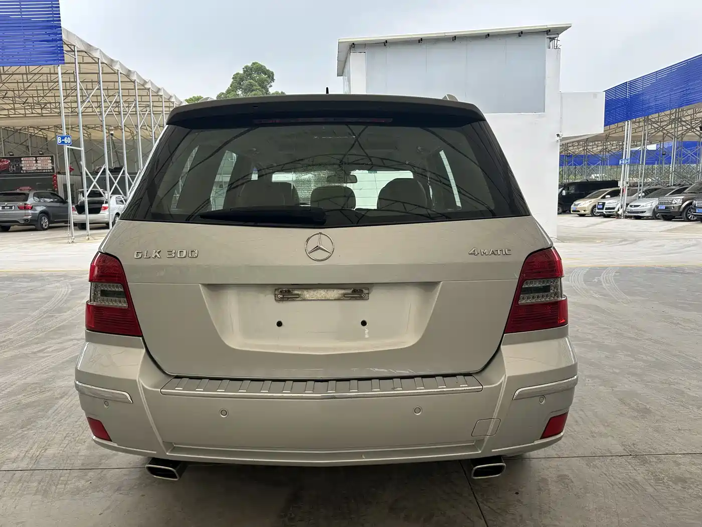 Mercedes-Benz GLK-Class (Import) 2011 GLK 300 4MATIC Luxury фото 12