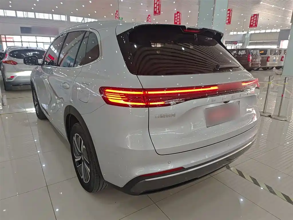 Geely Galaxy Galaxy Starship 7 EM-i 2025 Model 120km Voyage+ Edition фото 23