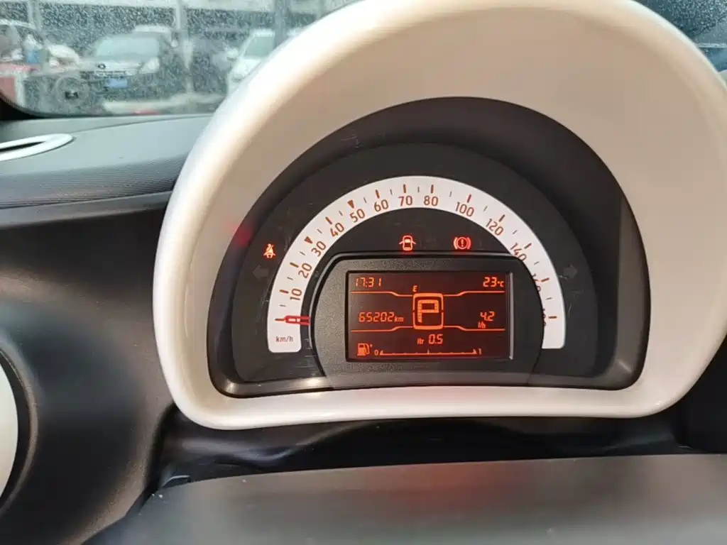 smart fortwo 2018 2018 1.0L 52kW Hardtop Agile Edition China V