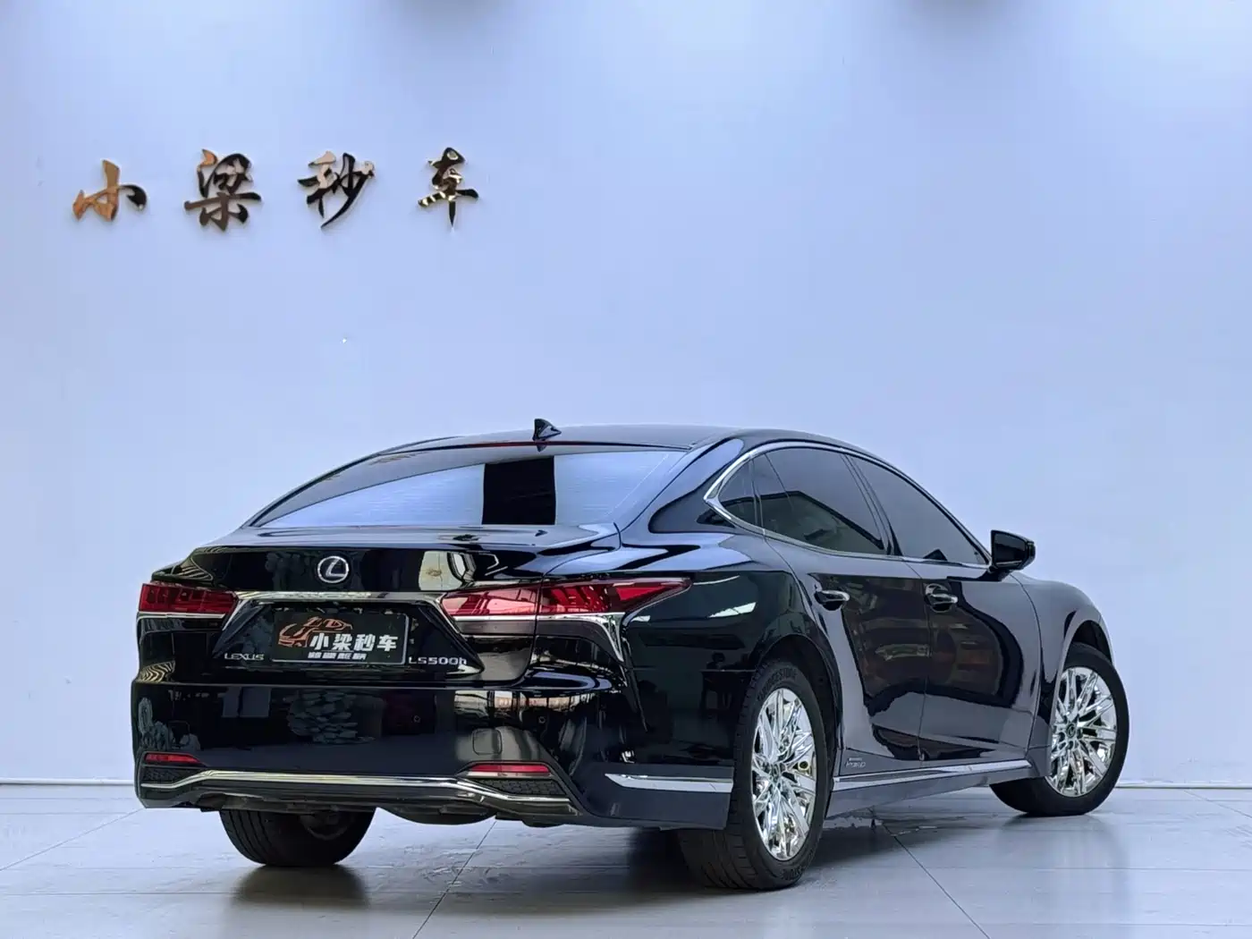 Lexus LS 2020 500h Luxury (China VI) фото 3