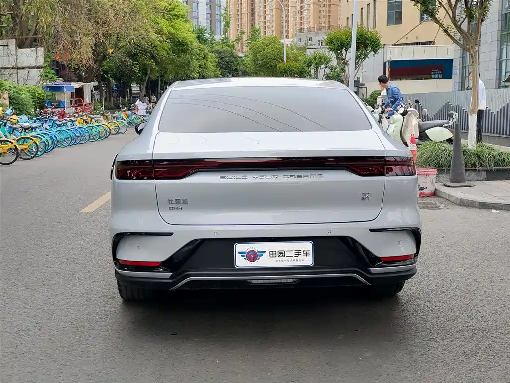 BYD Han 2024 DM-i Glory Edition 121KM Honor фото 5