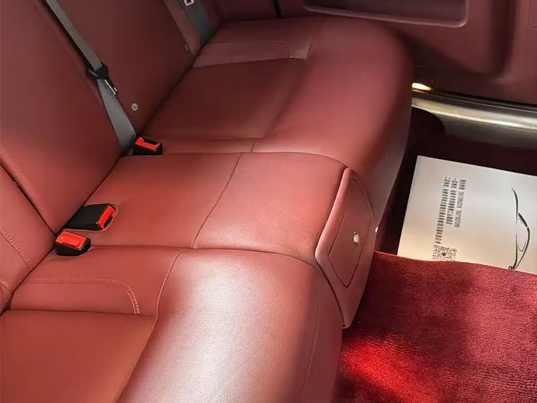 Rolls-Royce Ghost 2012 6.6T Extended Version фото 7