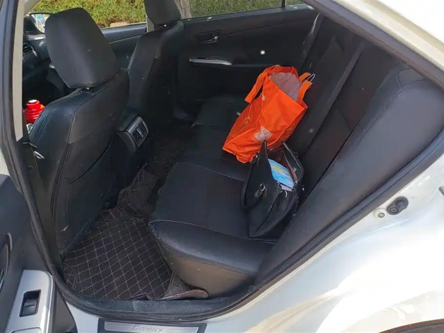 Toyota Camry 2013 2.0G Comfort фото 11