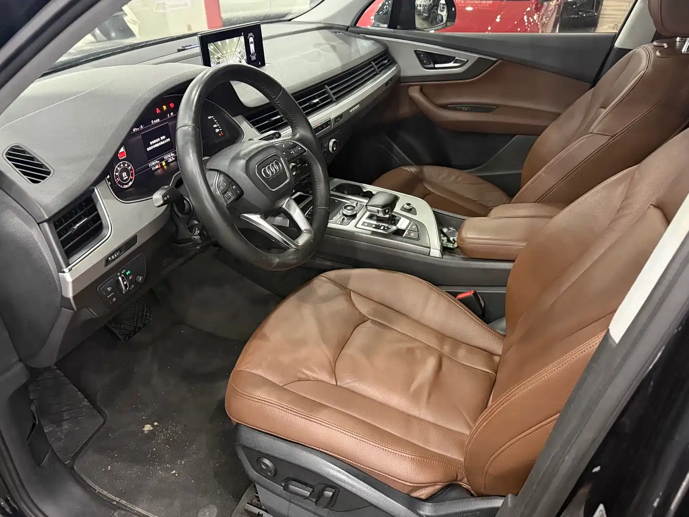 Фото 7 - Audi Q7