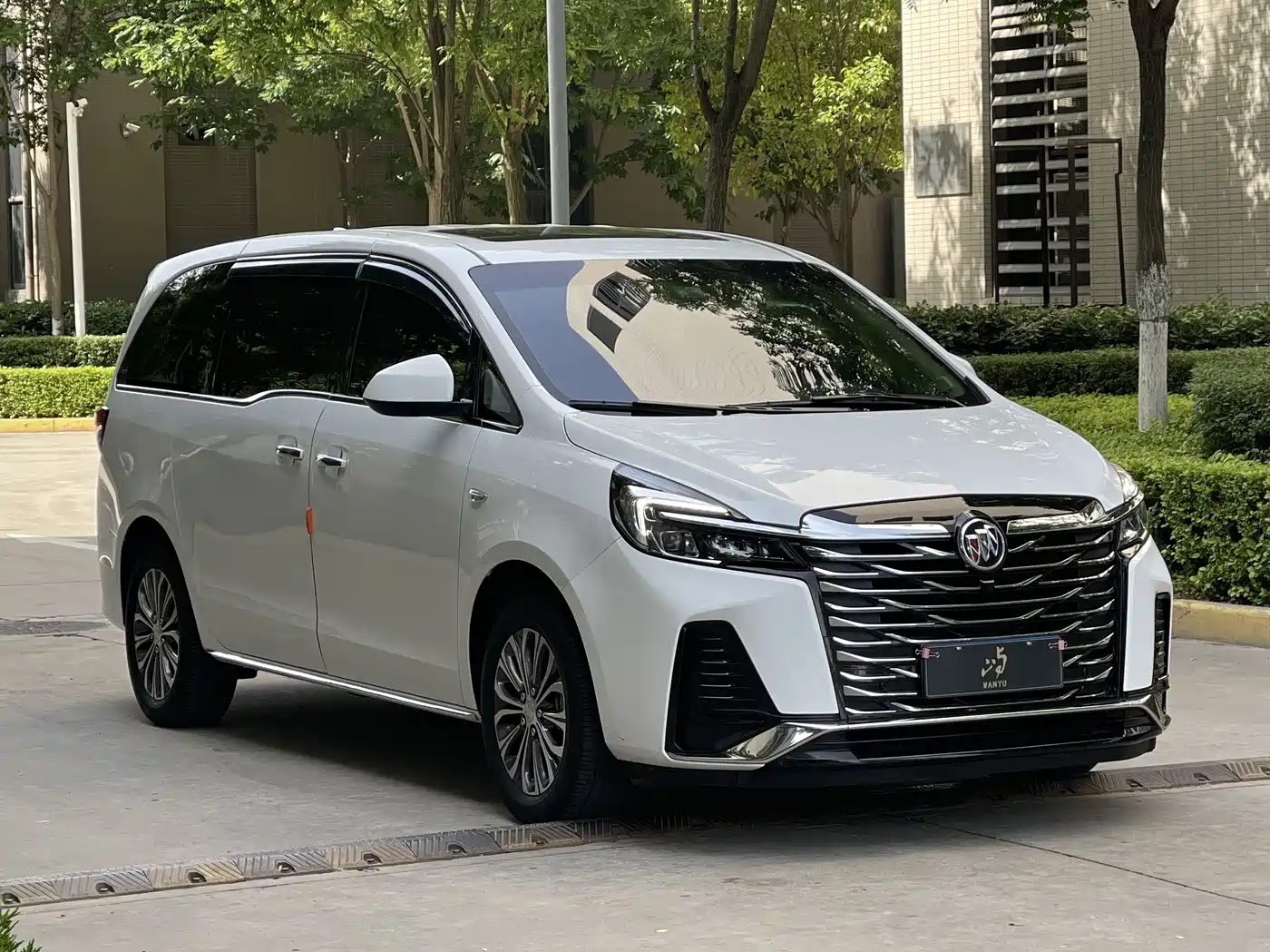 BUICK GL8