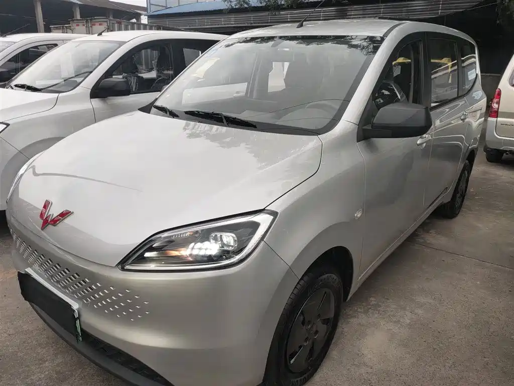 Wuling Motors Wuling Hongguang New Energy 2025 2025 Extended-Range Hybrid 50KM Comfort Version