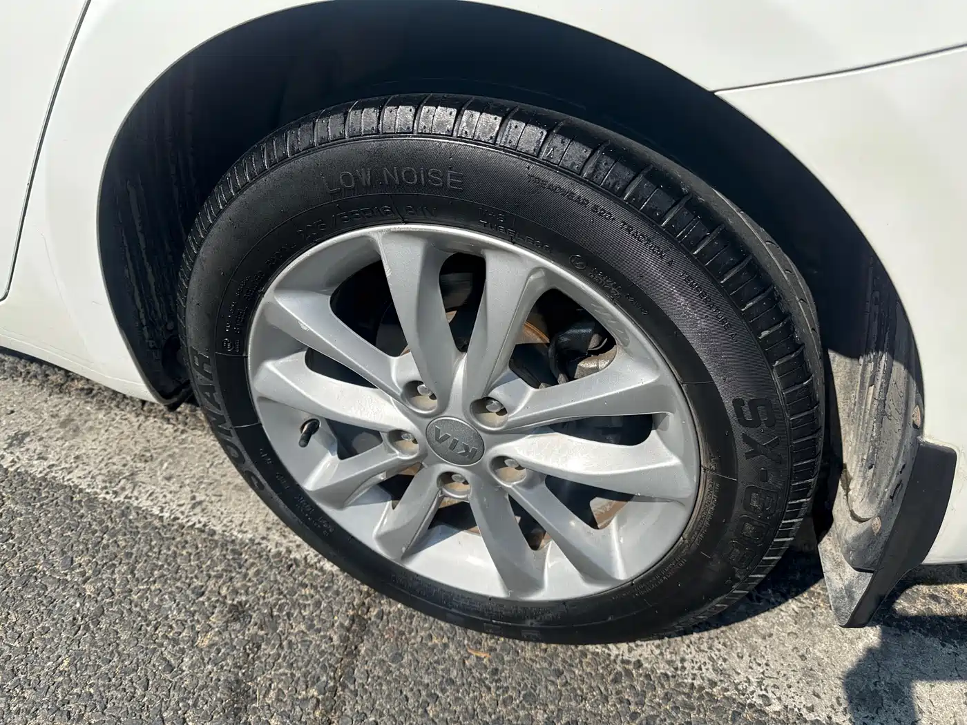 Kia K3 2016 1.6L Automatic GLS фото 9