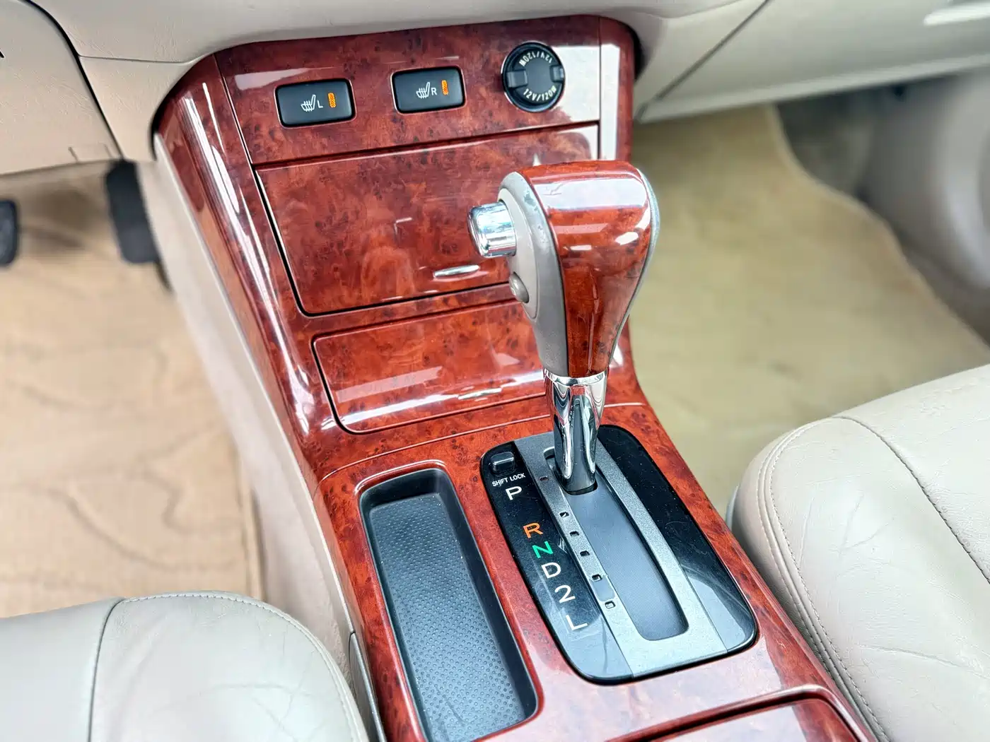 Toyota Camry (Overseas) 2005 2.4 Luxury Edition фото 9